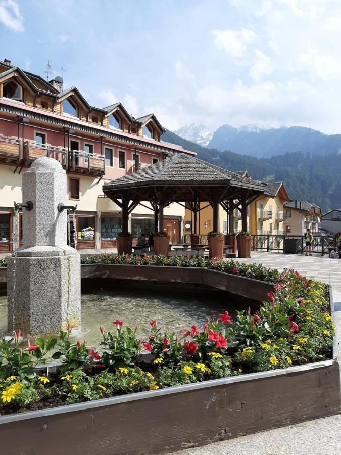 Suite Chalet Ponte Di Legno Eksteriør billede